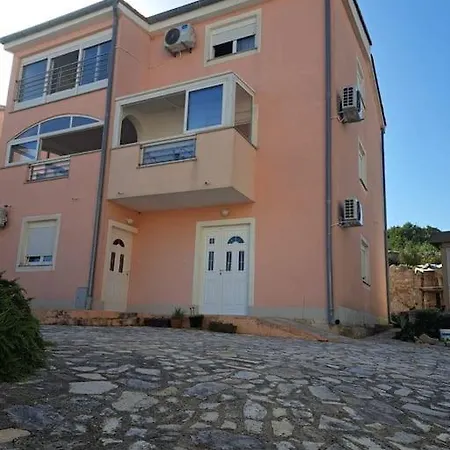 Arta 1 Drage